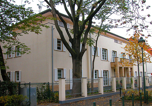 Stadtvilla Orsoyerstrasse 20 - Eigenbau von ROBINÉ Projektmanagement - Wohnungen in Golzheim